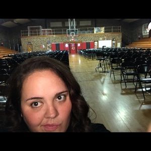 Meet your Posher, Christie